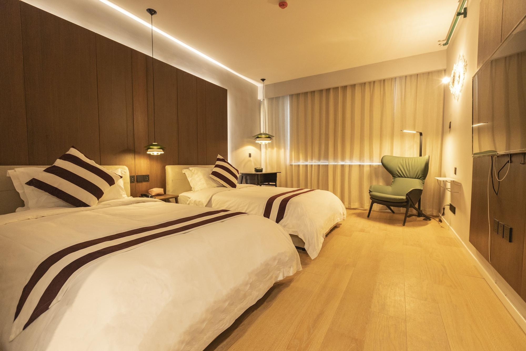 Qingdao The Castle Hotel ภายนอก รูปภาพ